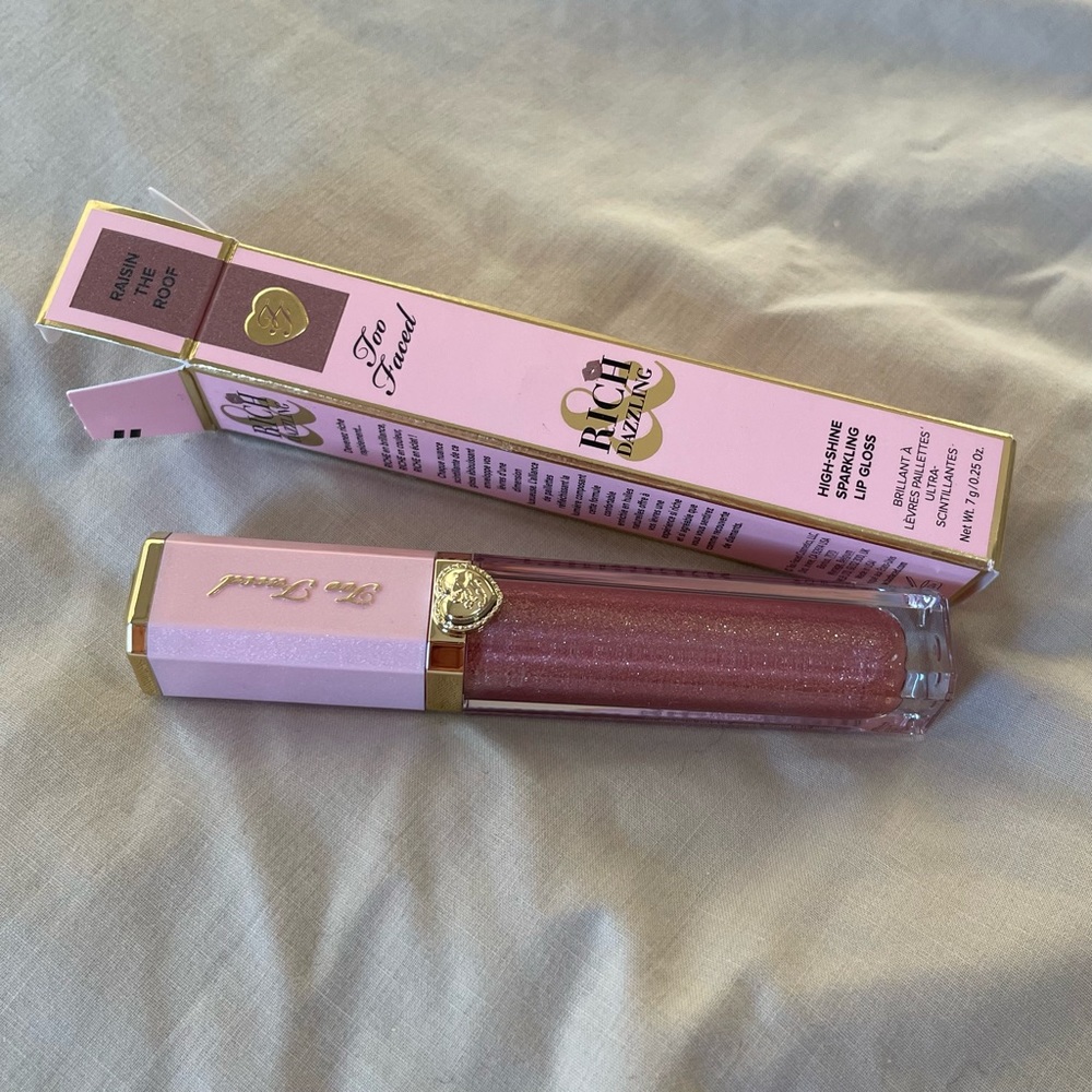 Too Faced Rich & Dazzling Gloss in “Raisin the Roof”